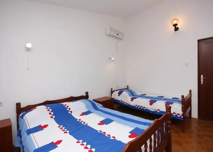 Appartement By The Sea Tisno, Murter - 5142 *