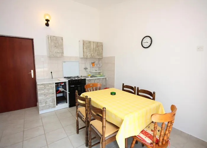 Appartement By The Sea Tisno, Murter - 5142 *