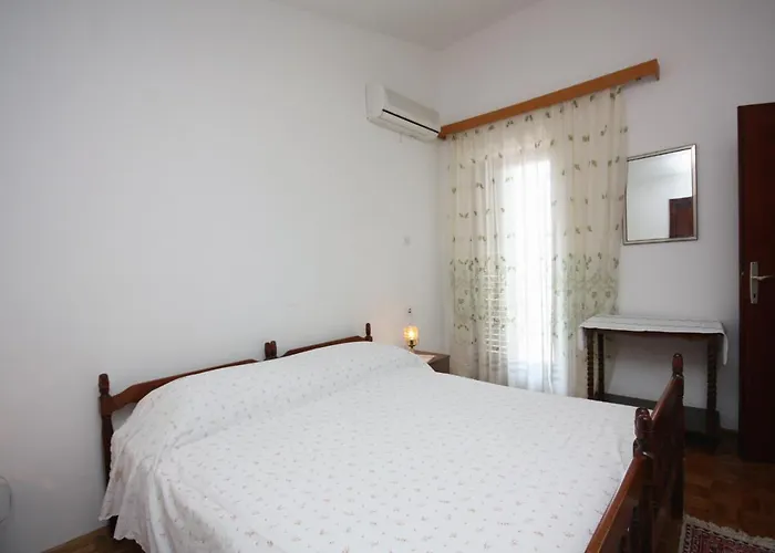 Appartement By The Sea Tisno, Murter - 5142 Tisno